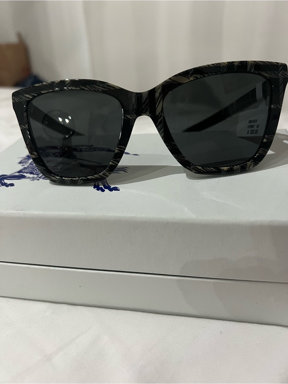 BURBERRY NWT BE4470F 419987 Grey Check Dark Grey 54 mm Women's Sunglasses